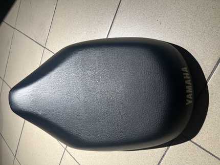 Сиденье Yamaha
