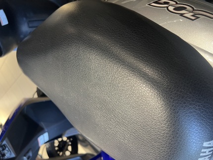 Сиденье Yamaha