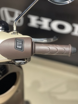 Honda Giorno AF 77 жемчужный